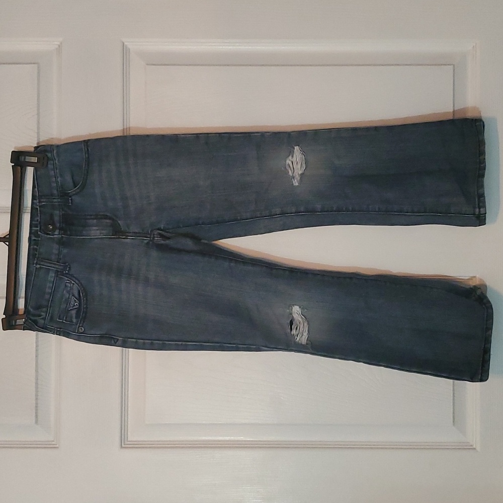 Guess " destroyed " Jean's Boys 8